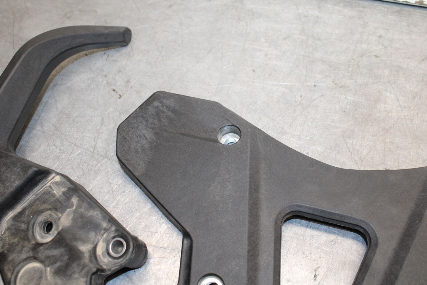 21-24 KTM 890 ADVENTURE R PASSENGER REAR SEAT GRAB BAR & RACK SET BB723