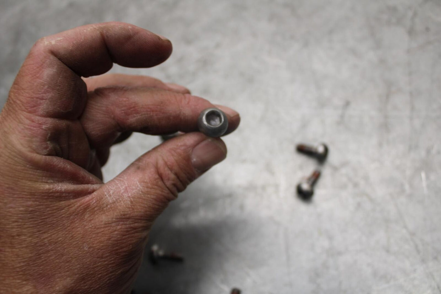 1999 Honda Super Hawk 1000 VTR1000F FRONT ROTOR BOLTS DISC HARDWARE SCREW BB51