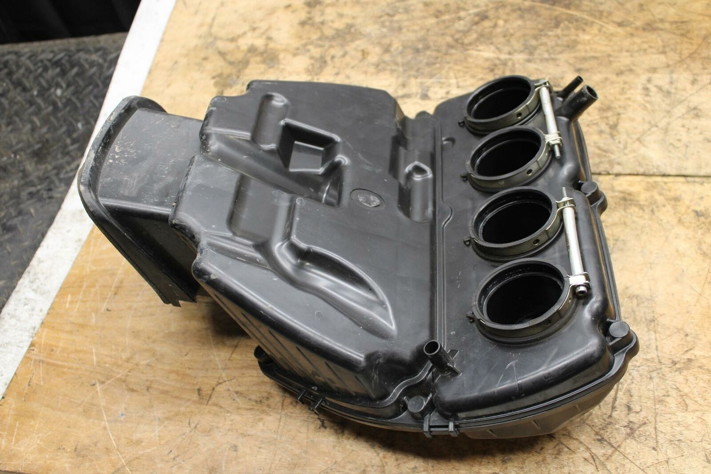 13-18 KAWASAKI NINJA ZX6R AIRBOX AIR INTAKE FILTER BOX BB349