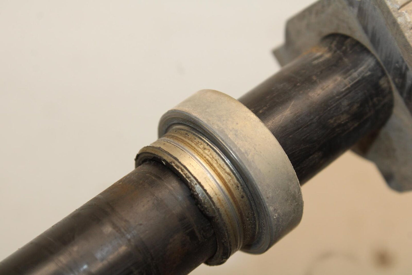 21-23 KTM 890 ADVENTURE REAR AXLE BACK WHEEL RIM PIVOT BOLT AXEL BB629