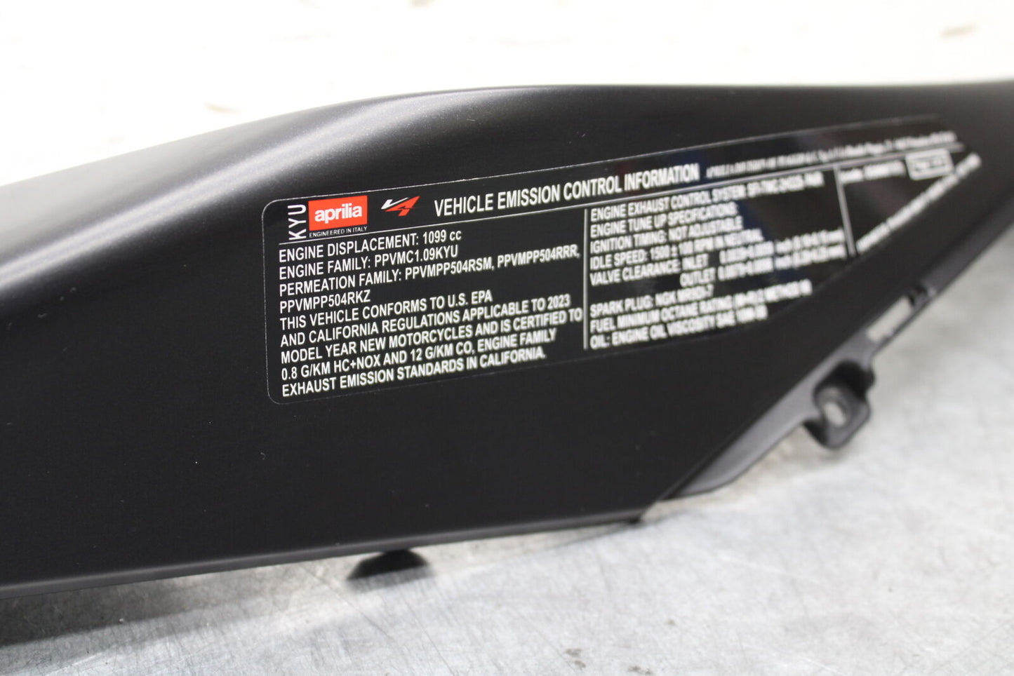 21-24 APRILIA RSV4 RIGHT REAR BACK TAIL FAIRING COWL SHROUD BB668