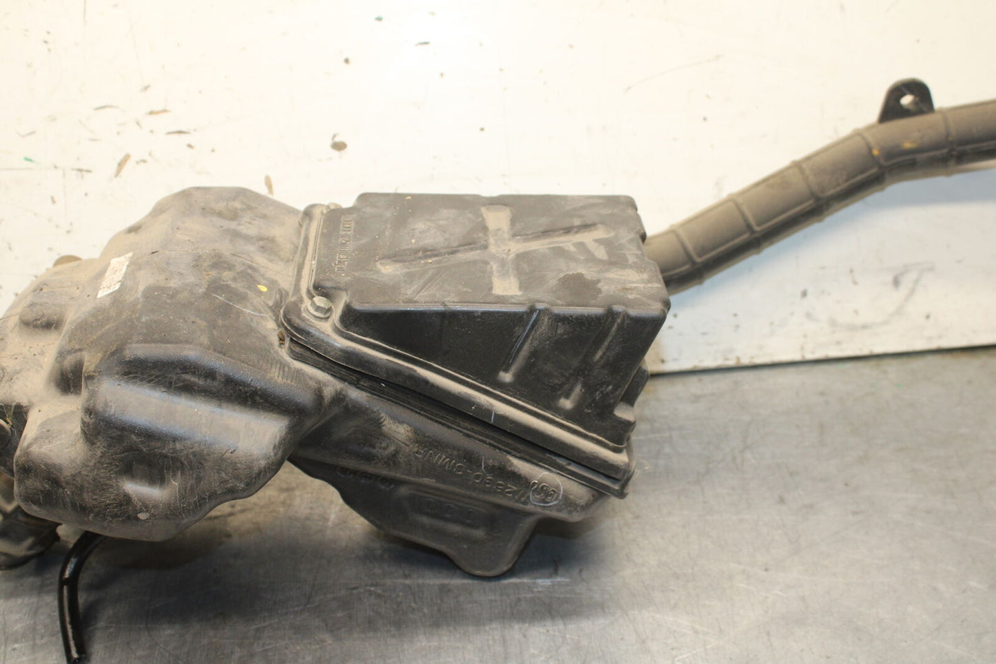 13-16 KTM 390 DUKE AIRBOX AIR INTAKE FILTER BOX BB748