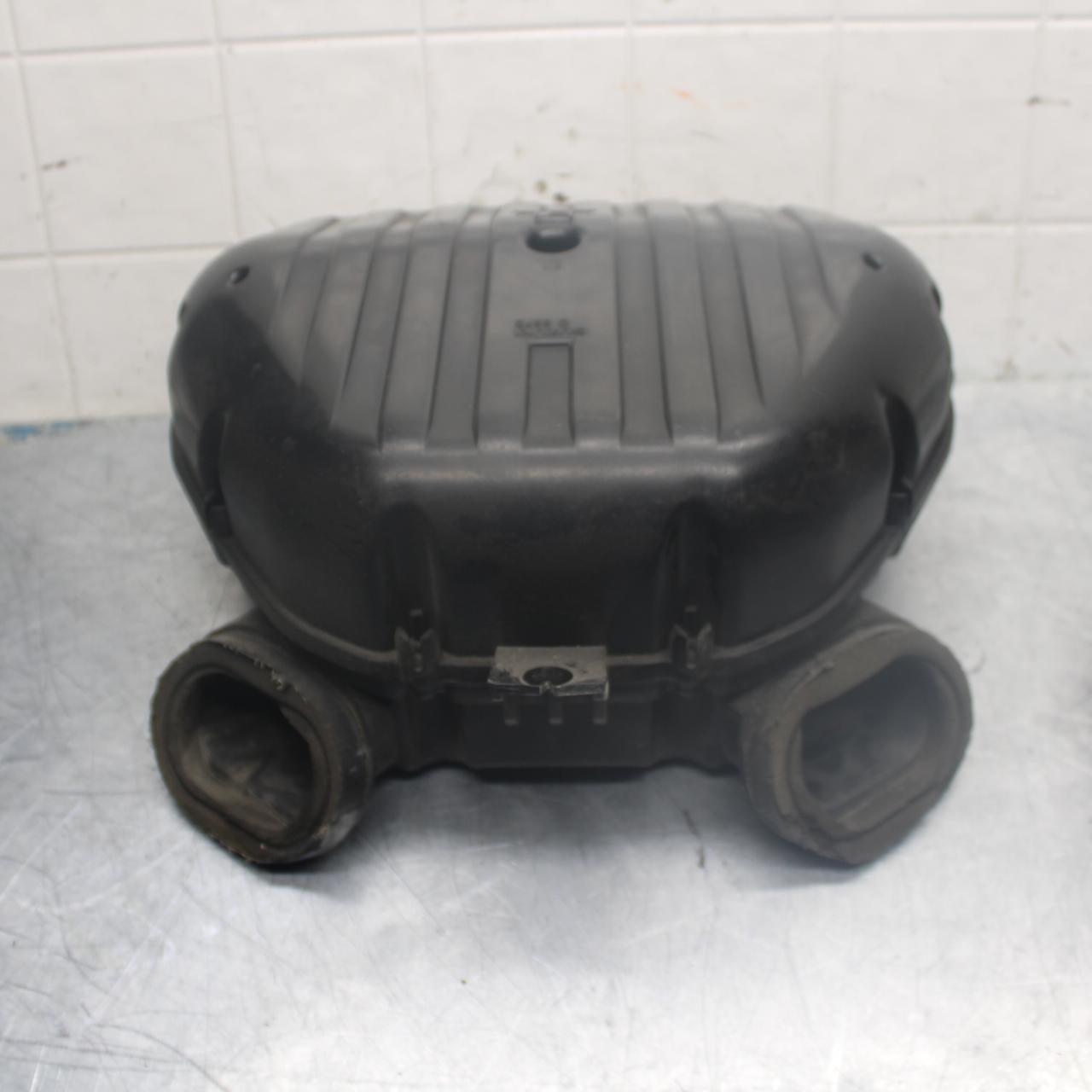 03-04 SUZUKI GSXR1000 AIRBOX AIR INTAKE FILTER BOX 13700-40F20 BB459