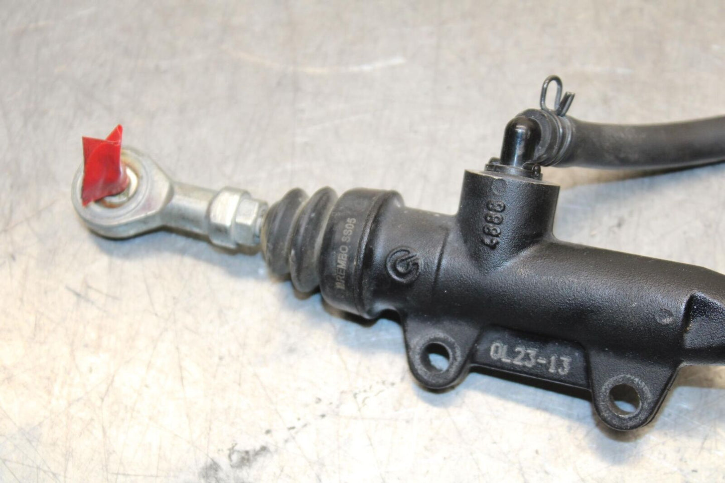 20-24 KTM 890 DUKE R REAR BACK BRAKE MASTER CYLINDER W RESERVOIR BB627