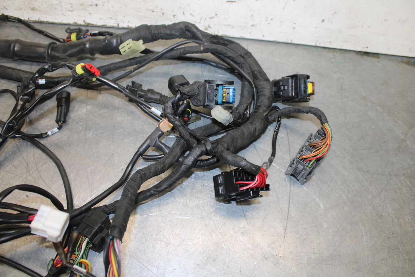 12-13 DUCATI STREETFIGHTER 848 MAIN ENGINE WIRING HARNESS MOTOR WIRE LOOM BB705