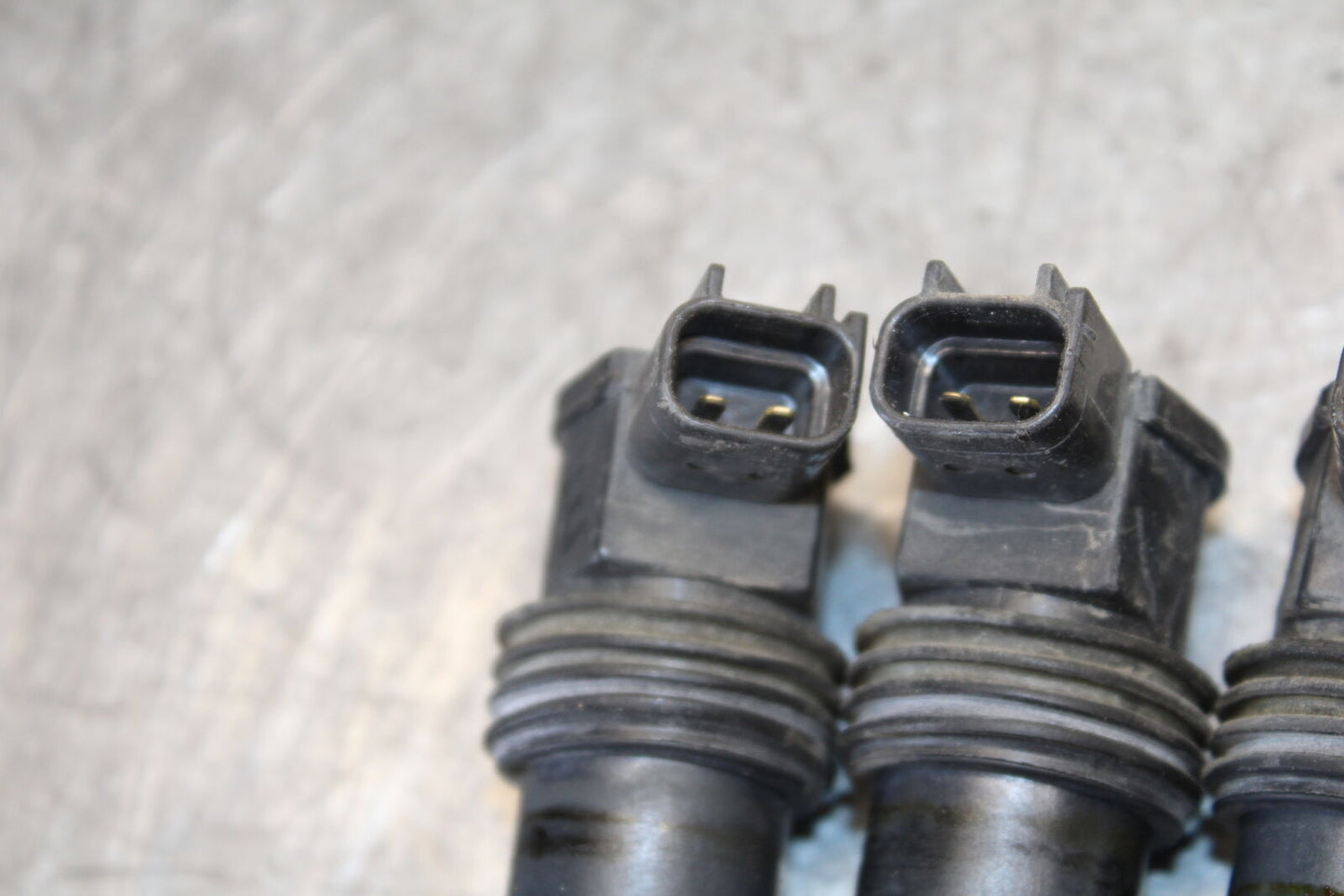 07-08 TRIUMPH DAYTONA 675 IGNITION COILS COIL SPARK PLUG CAPS BB685
