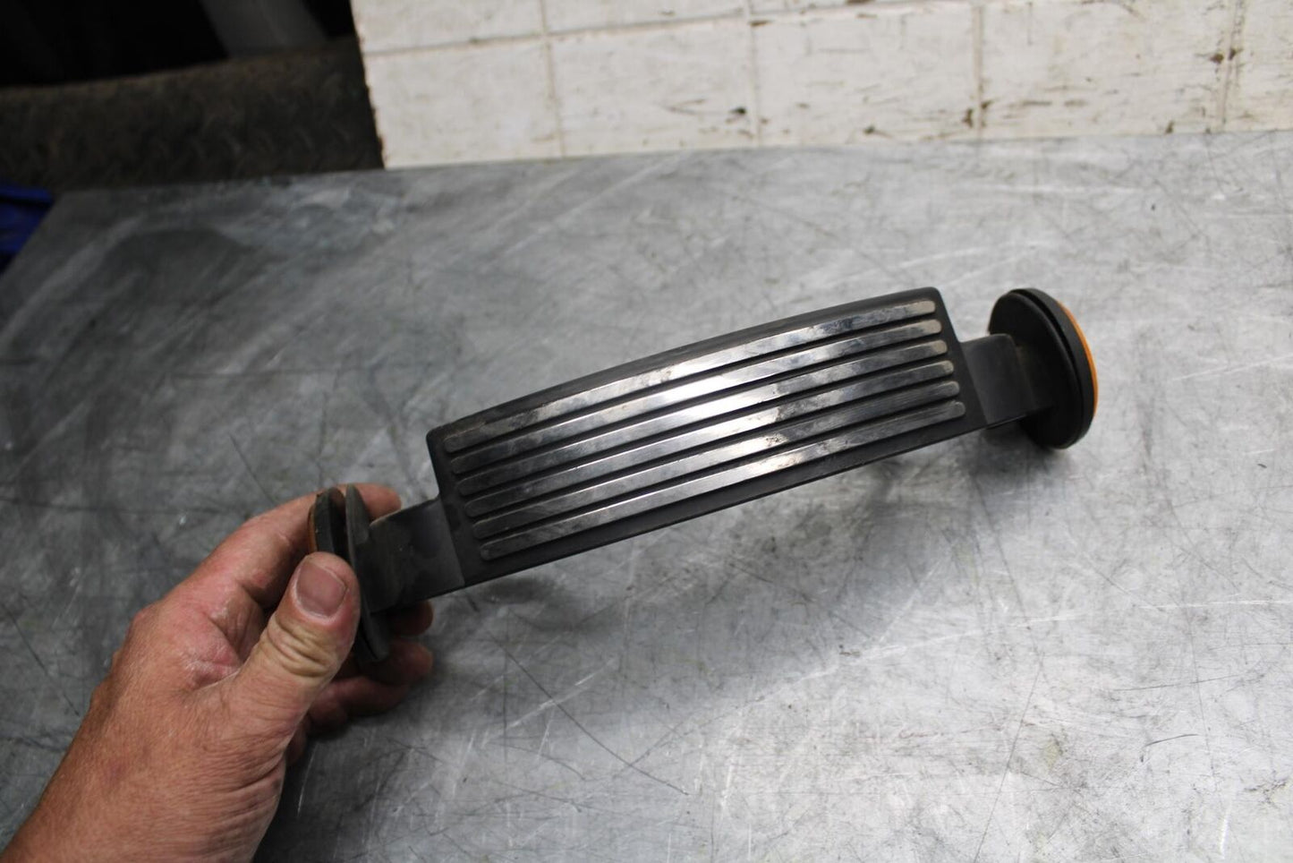 1982 Suzuki GS450L FRONT FORK COVER TRIM BB52