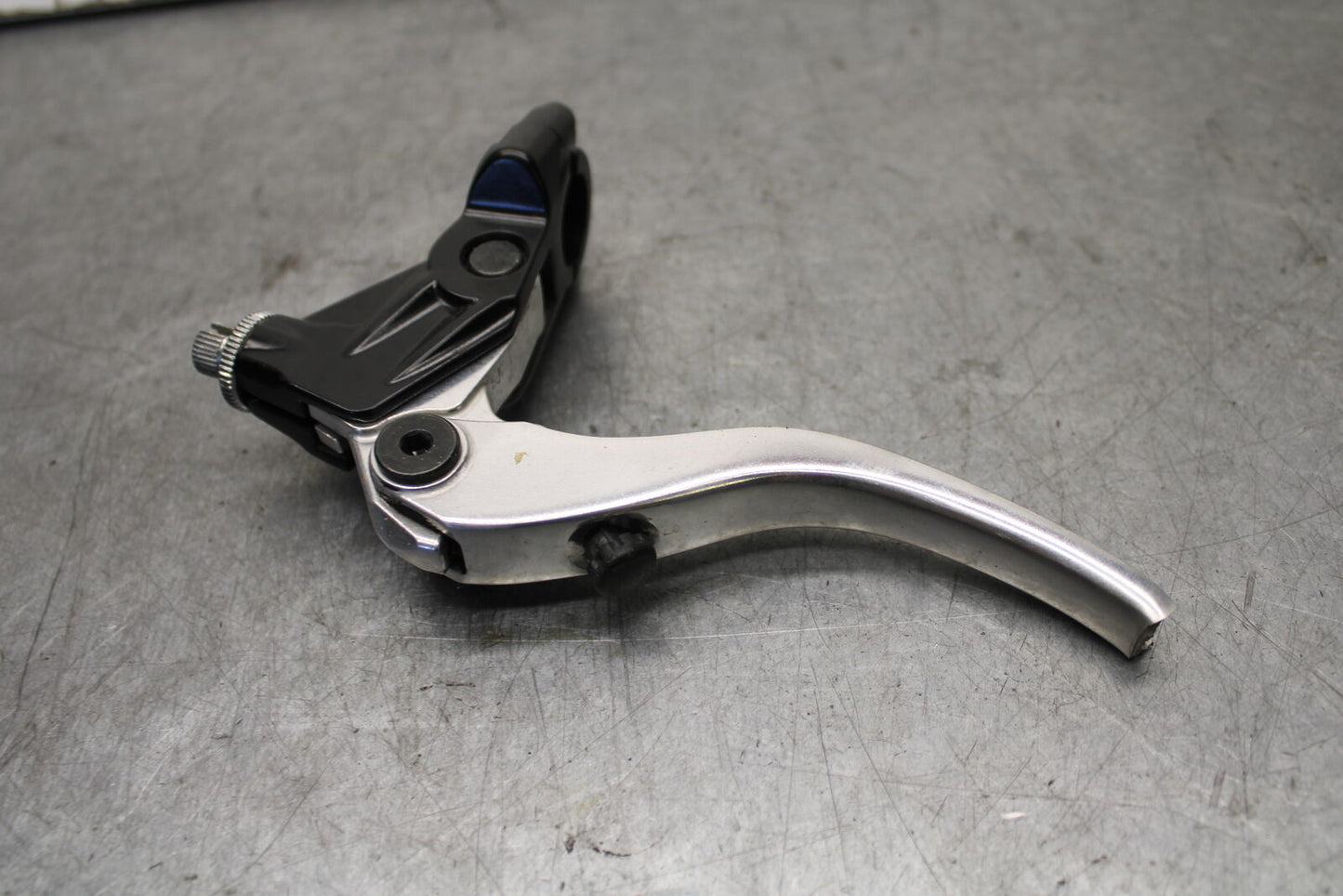 19-21 TRIUMPH SPEED TWIN 1200 CLUTCH PERCH MOUNT WITH LEVER BB653