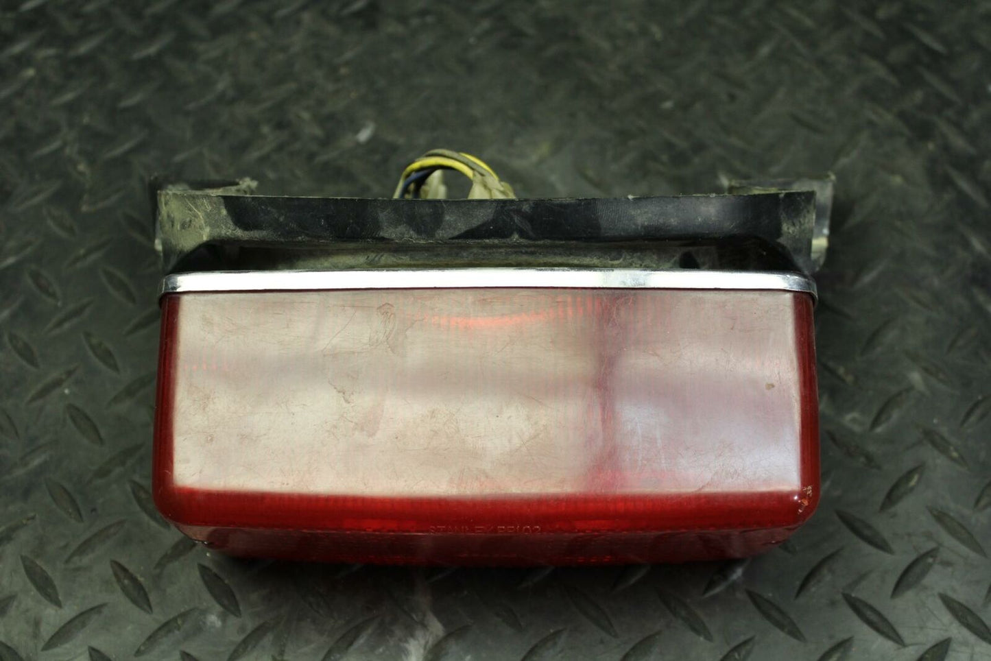 80-81 YAMAHA XS1100 SPECIAL TAILLIGHT REAR TAIL BRAKE LIGHT bb174
