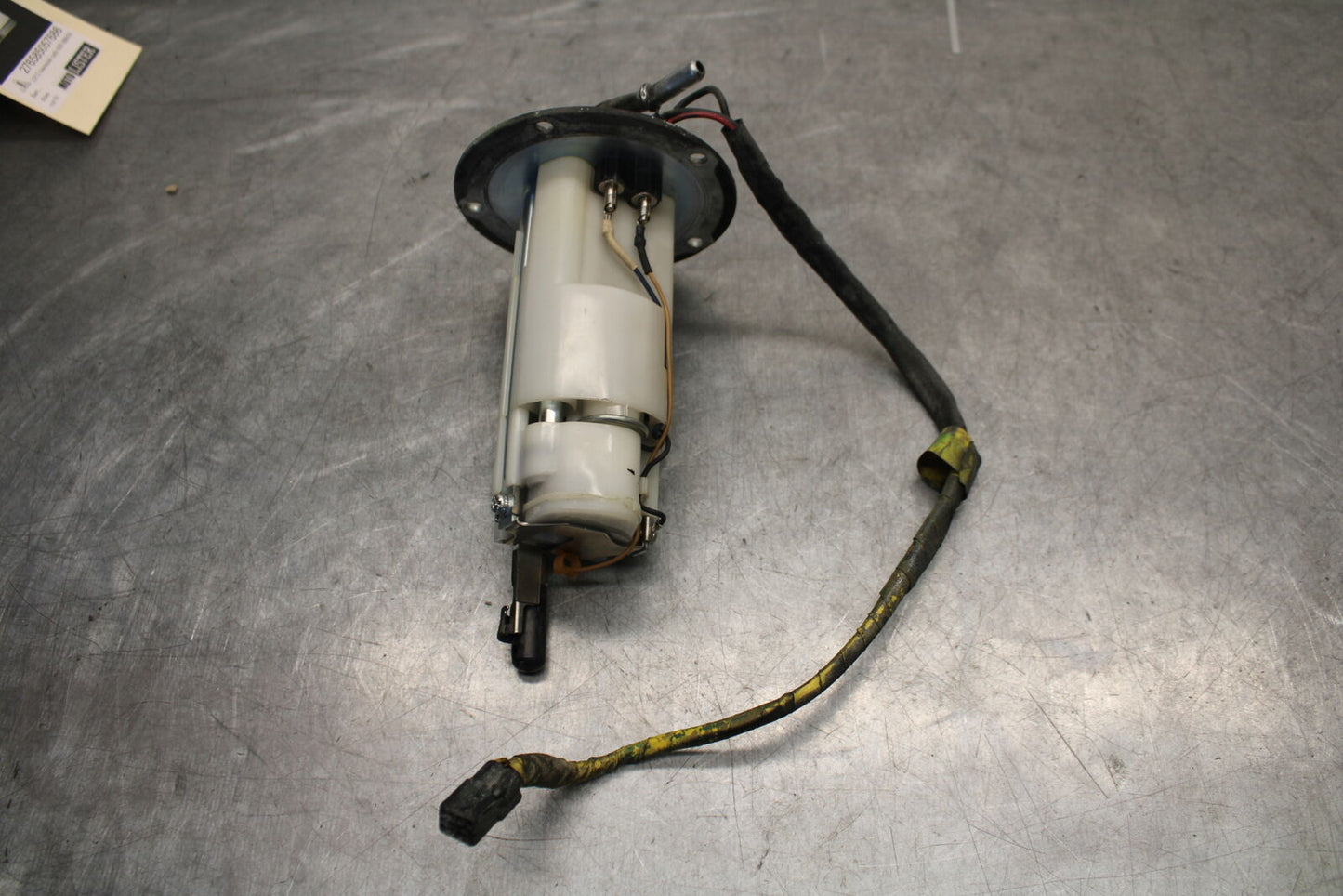 09-12 KAWASAKI NINJA ZX6R FUEL PUMP GAS PETROL SENDER UNIT 49040-0023 BB656
