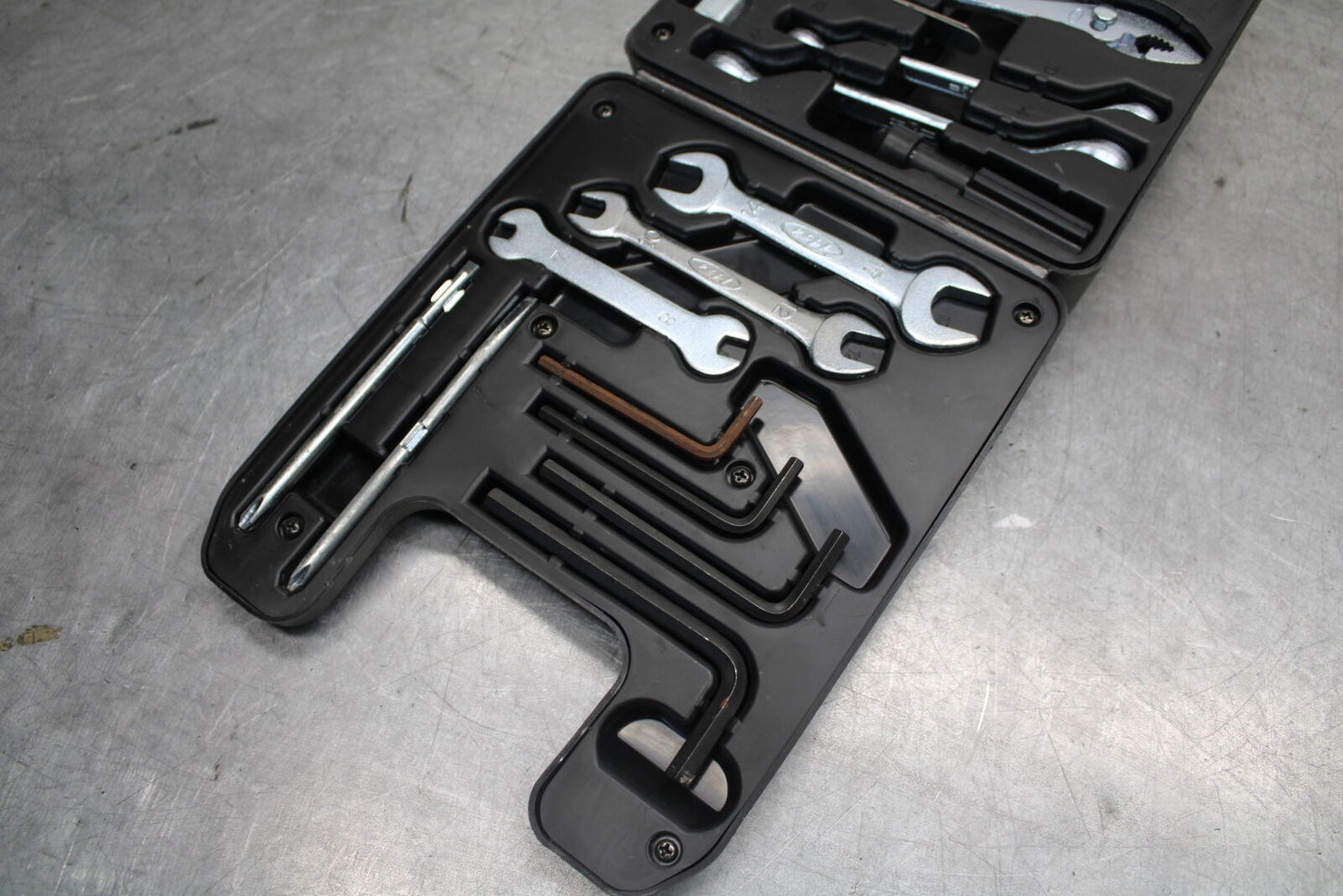 93-00 HONDA GOLDWING 1500 GL1500SE STOCK TOOLS OEM TOOL BAG KIT SET BB700
