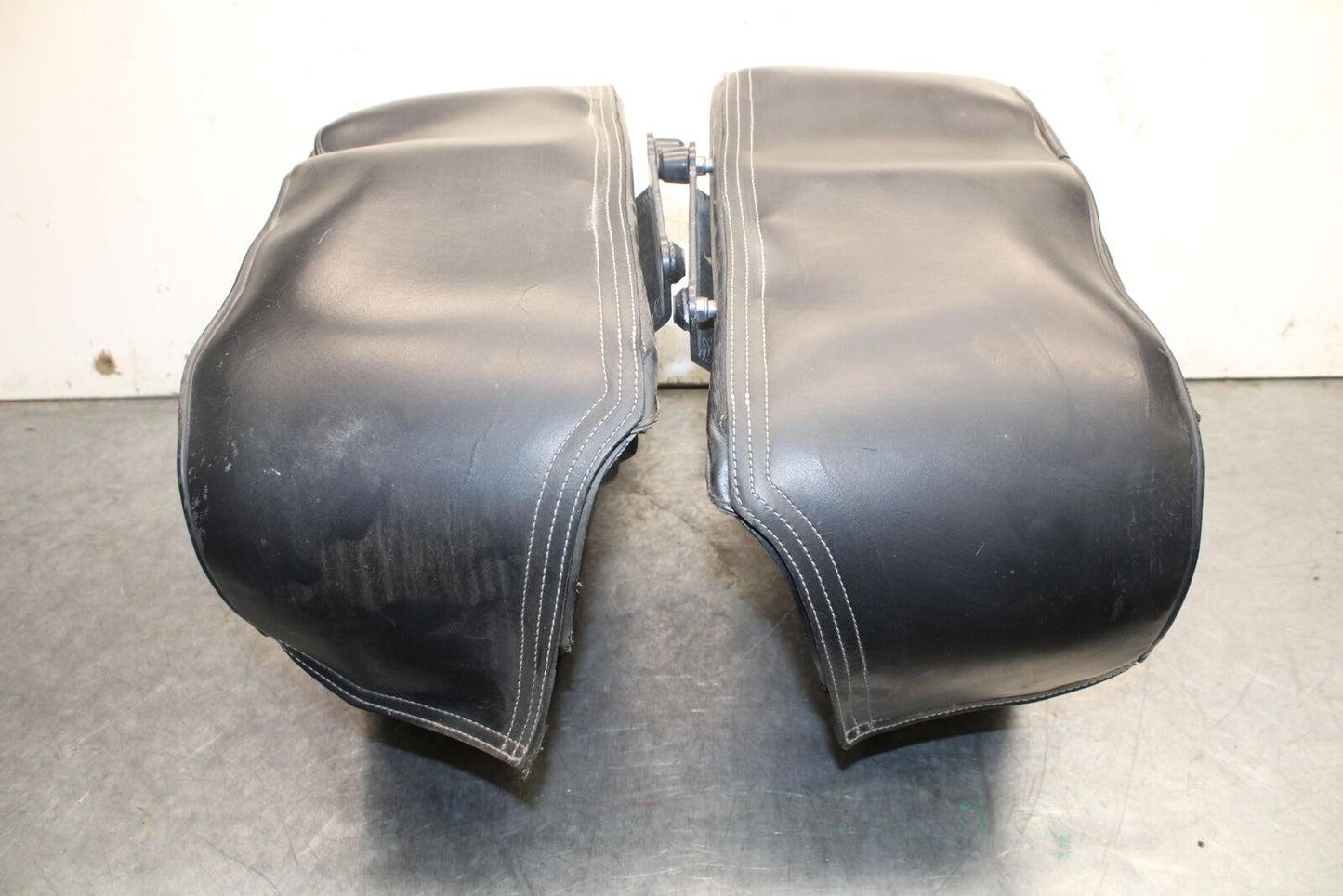 14-16 TRIUMPH AMERICA LT SIDE CARGO LUGGAGE SADDLEBAG BAG COMPARTMENT BB720
