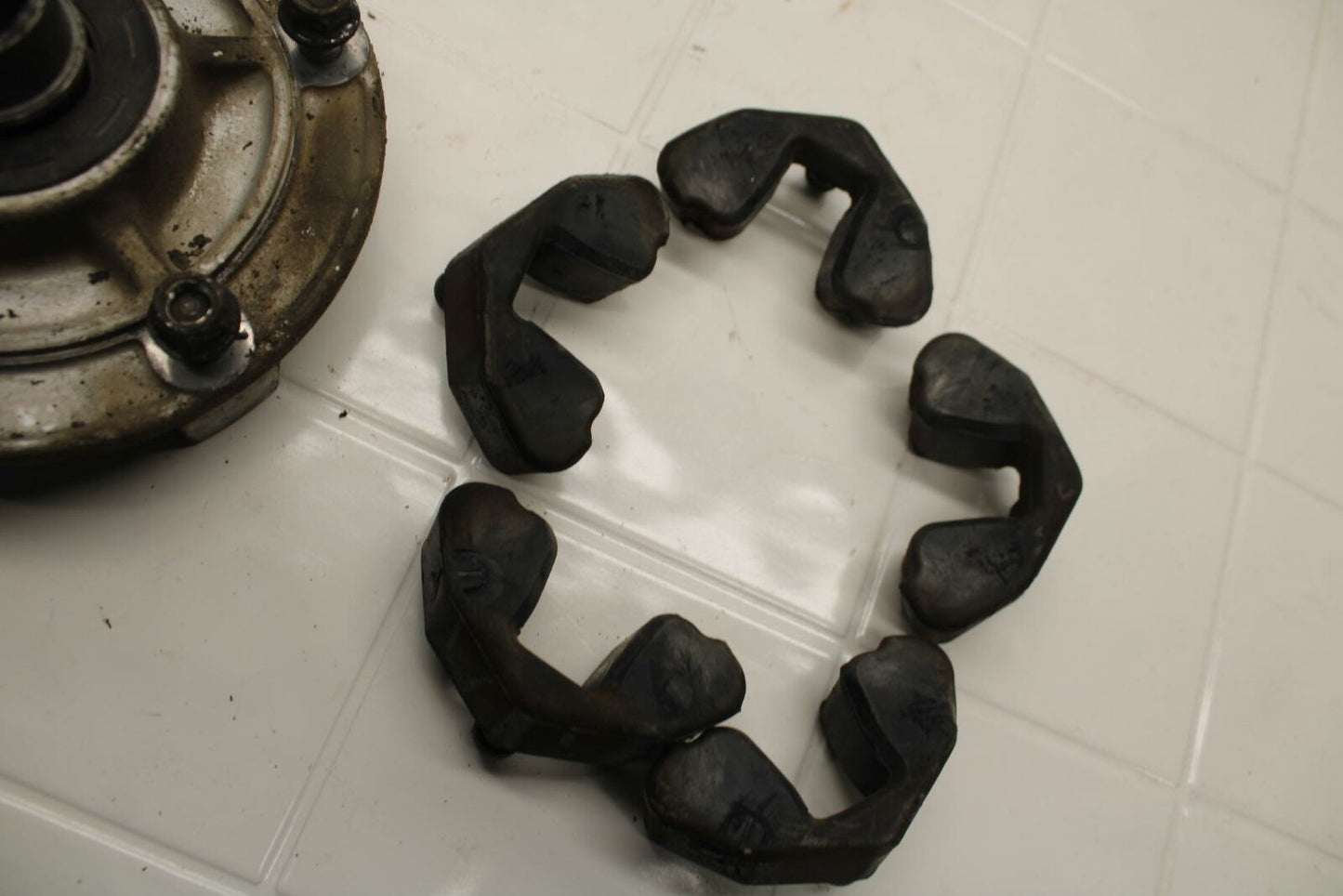 01-02 SUZUKI GSXR750 REAR HUB SHOCK DAMPERS CUSH ABSORBERS BB402