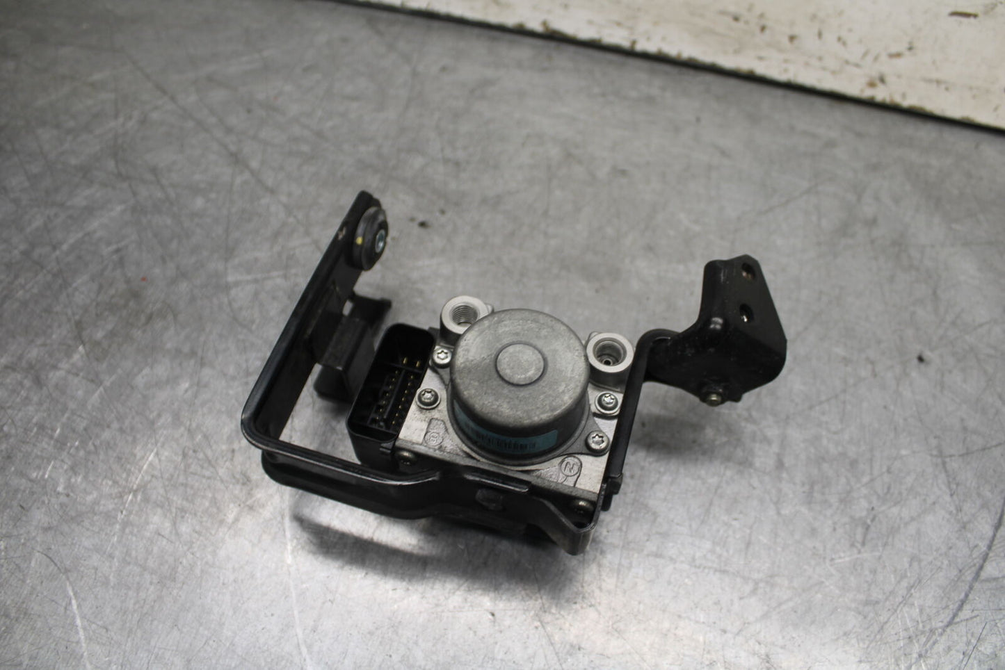 17-24 SUZUKI SV650 ABS PUMP UNIT MODULE BB706