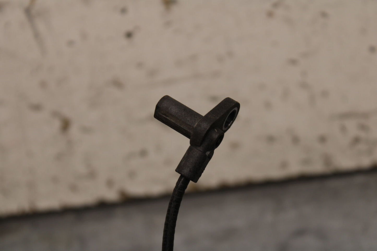 19-22 KAWASAKI Z400 FRONT ABS BRAKE SENSOR BB738