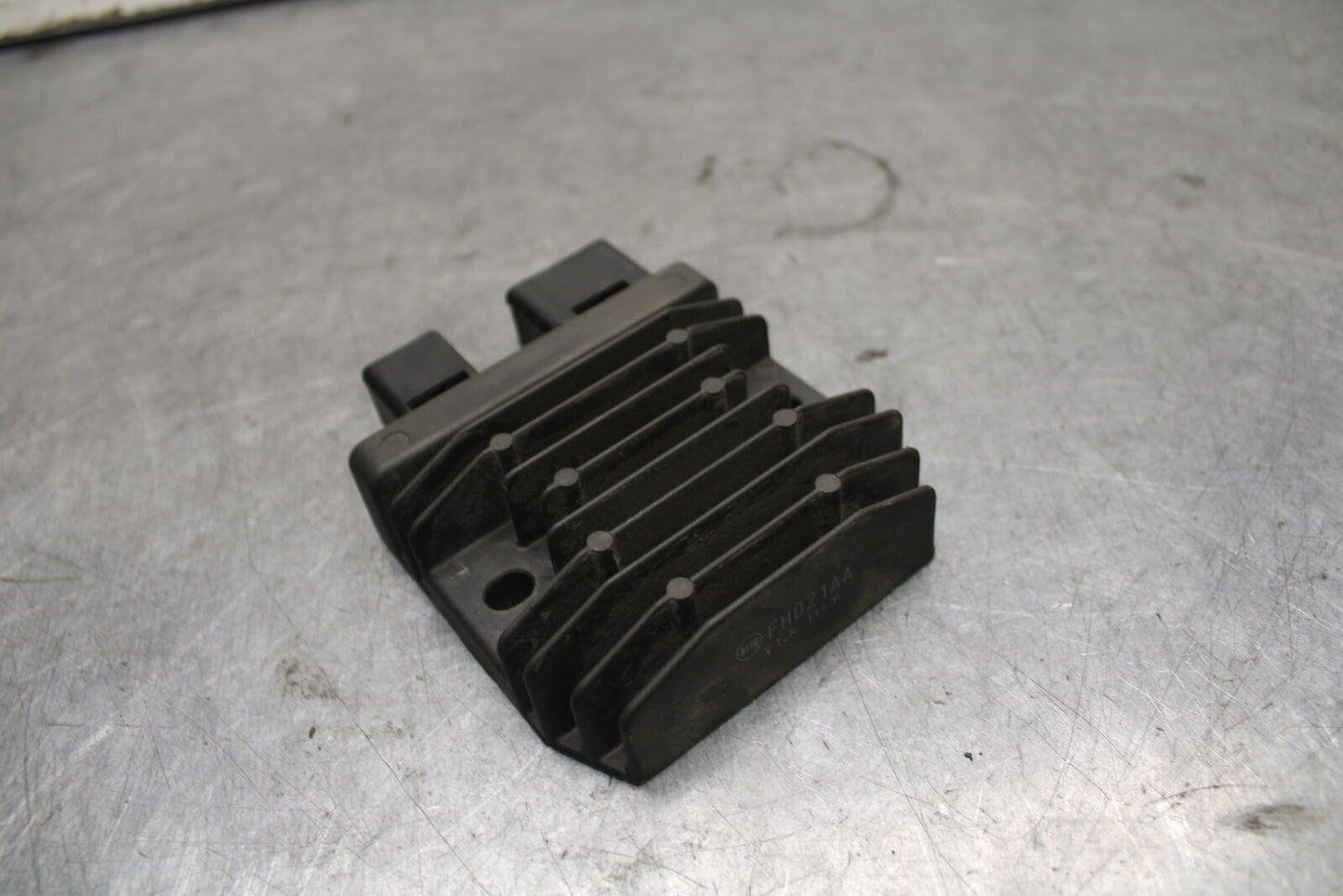 17-21 HONDA CBR1000RR SP RECTIFIER VOLTAGE REGULATOR BB681