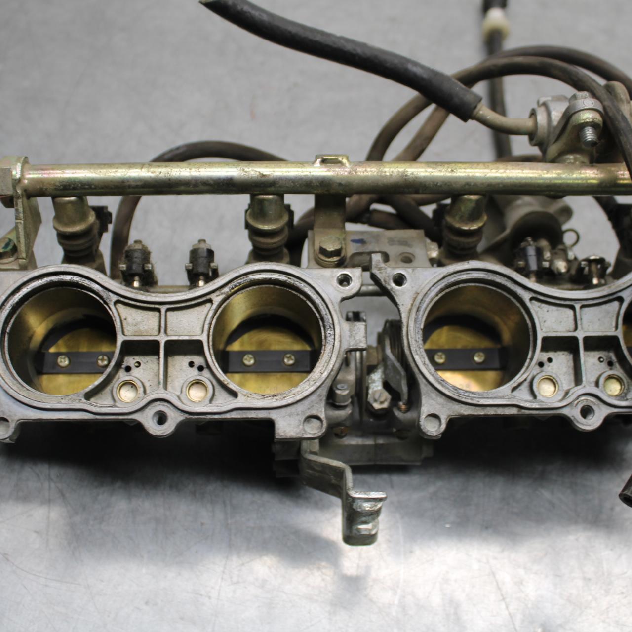01-06 HONDA CBR600F4I MAIN FUEL INJECTORS / THROTTLE BODIES BB644