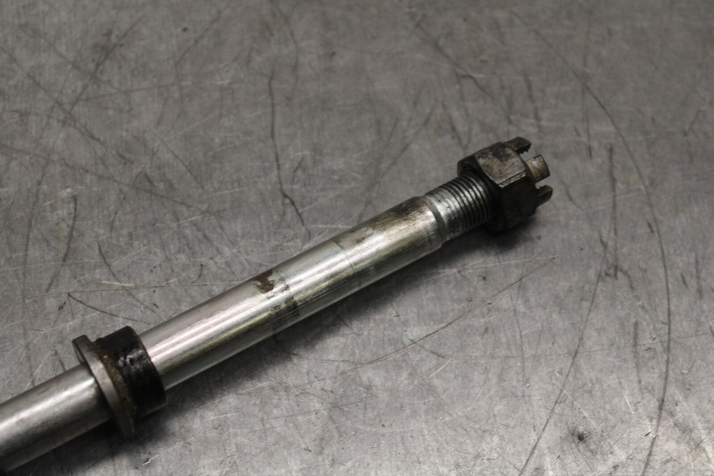 19-22 KAWASAKI Z400 FRONT WHEEL RIM AXLE PIVOT BOLT BB738