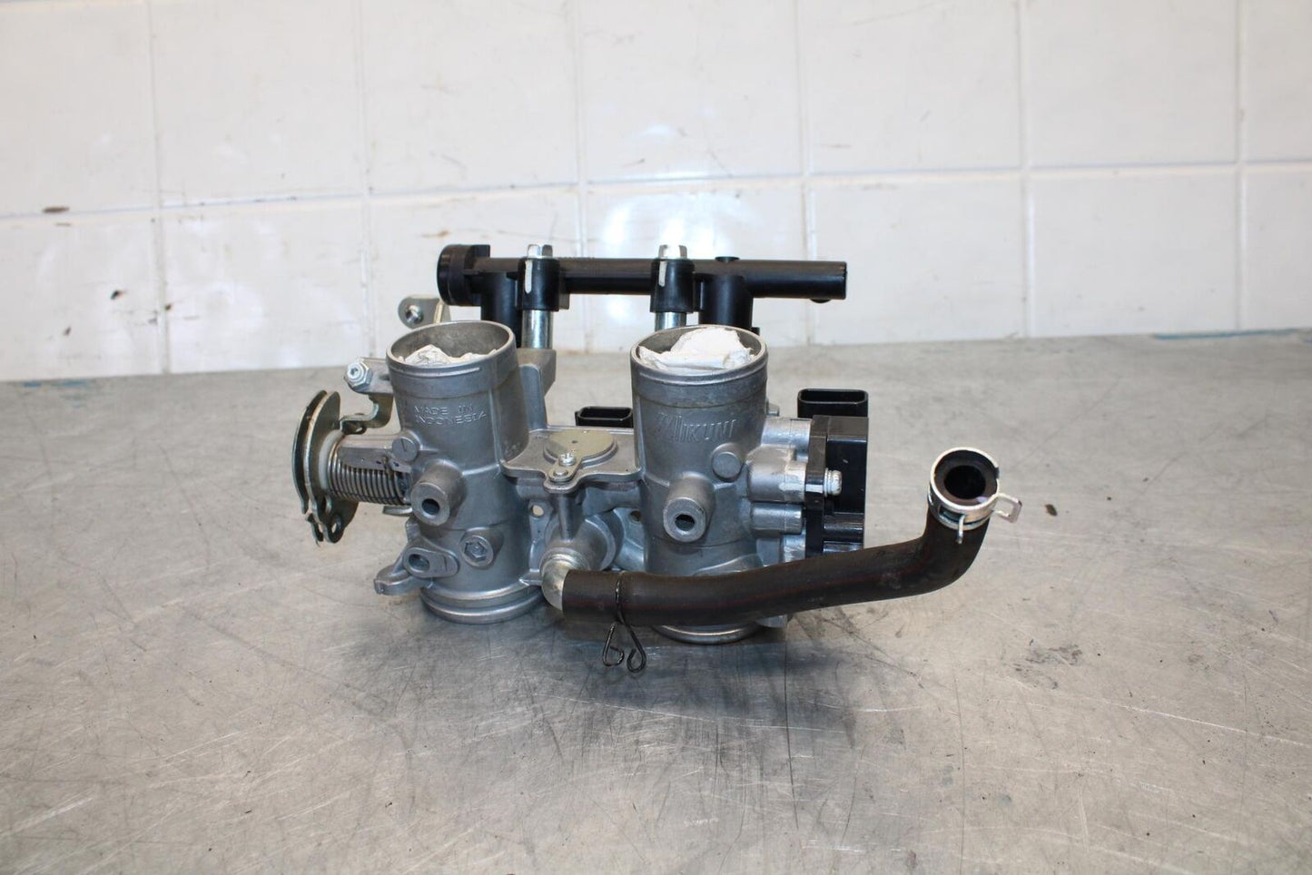 17-18 YAMAHA YZF R3 MAIN FUEL INJECTORS / THROTTLE BODIES BB438