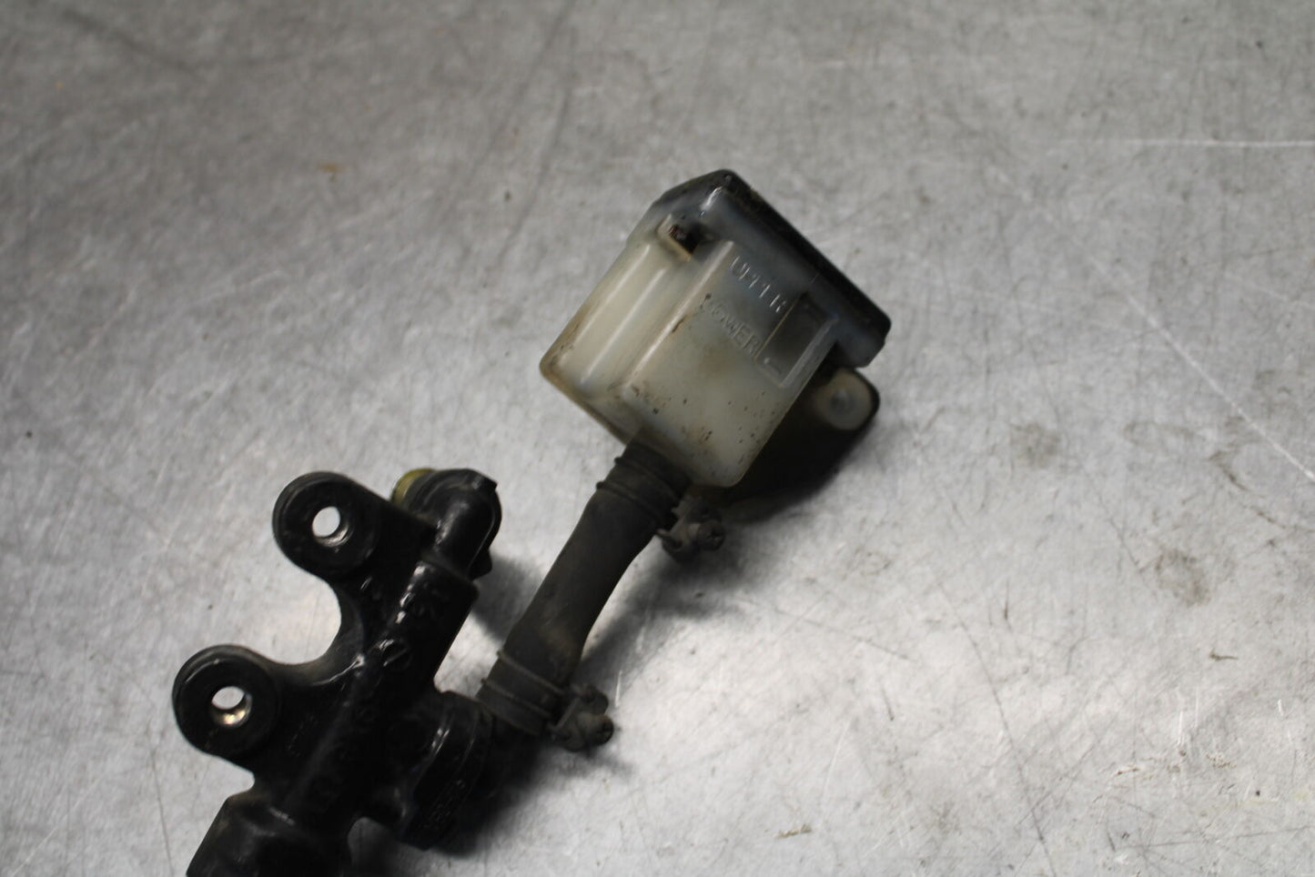 85-86 SUZUKI MADURA 1200 REAR BACK BRAKE MASTER CYLINDER W RESERVOIR BB691