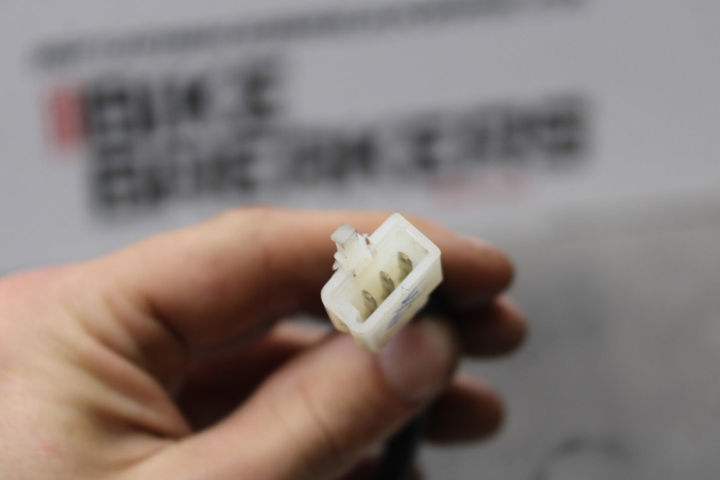 13-17 KAWASAKI NINJA 300 EX300 ABS REAR TAIL TAILLIGHT BACK BRAKE LIGHT BB187