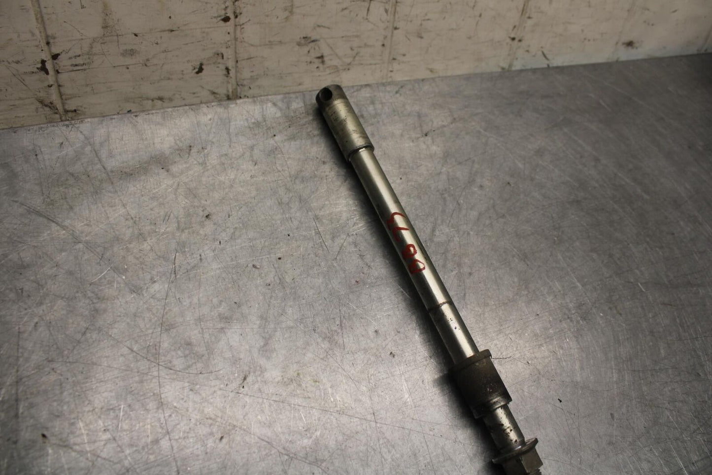 1996 Kawasaki Ninja 600R ZX600C FRONT WHEEL RIM AXLE PIVOT BOLT BB35