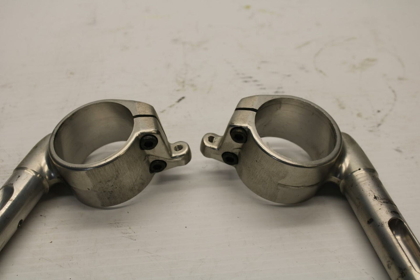 96 YAMAHA YZF750R LEFT RIGHT CLIP ON ONS HANDLEBARS PAIR SET BB237