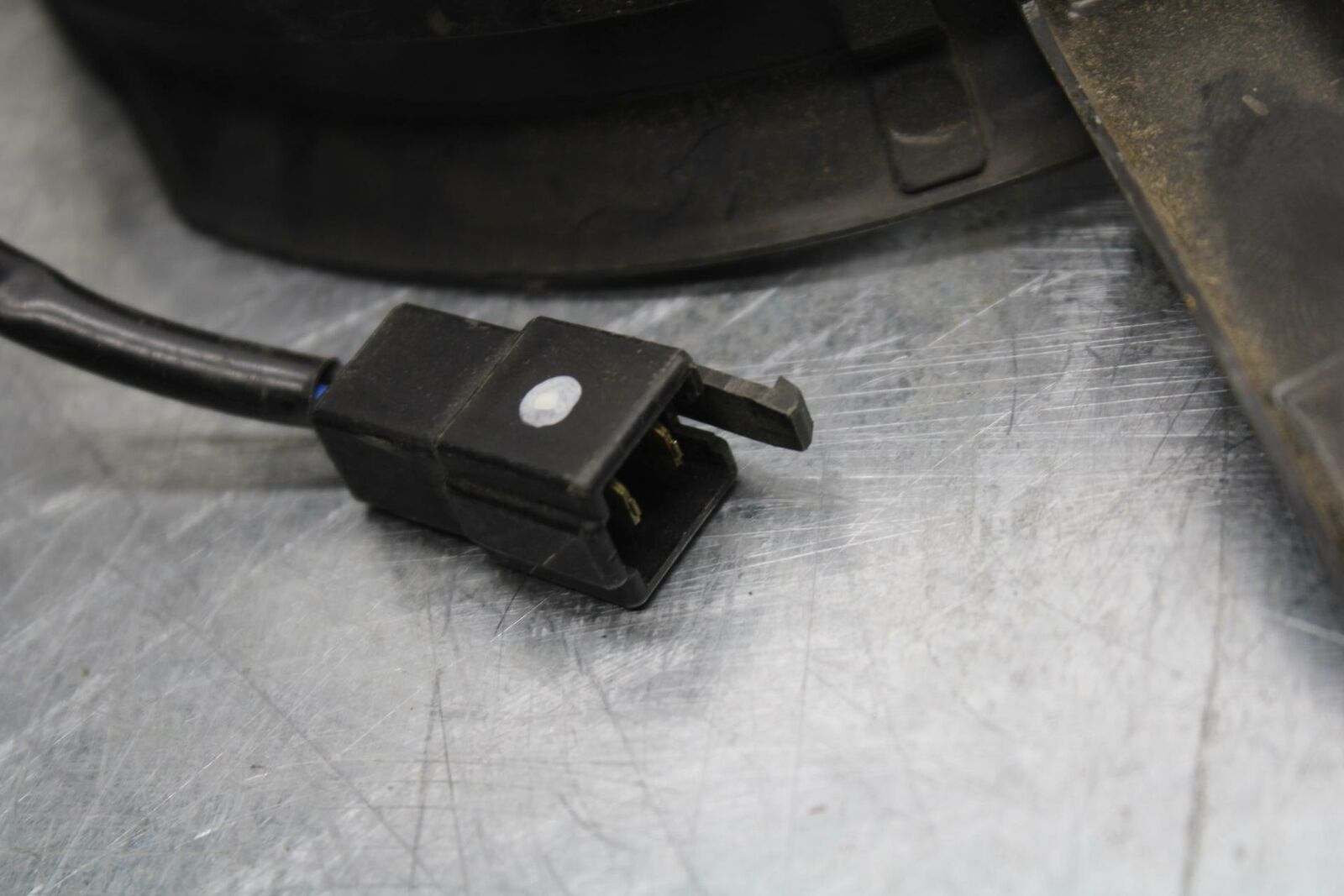 01-02 SUZUKI GSXR750 ENGINE RADIATOR COOLING FAN BB28 A