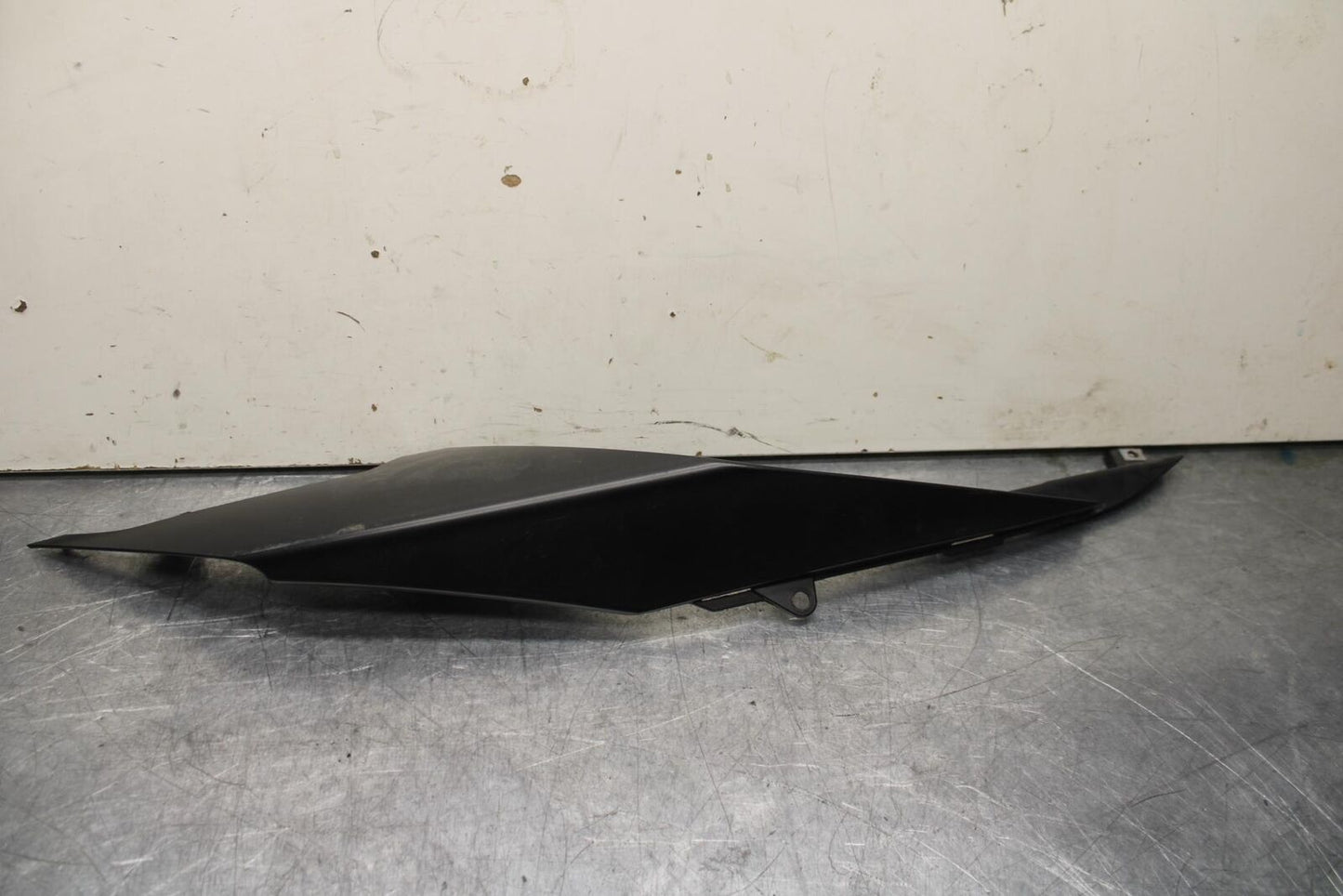 20-23 APRILIA RS660 LEFT RIGHT SET PAIR REAR BACK TAIL FAIRING COWL SHROUD BB611