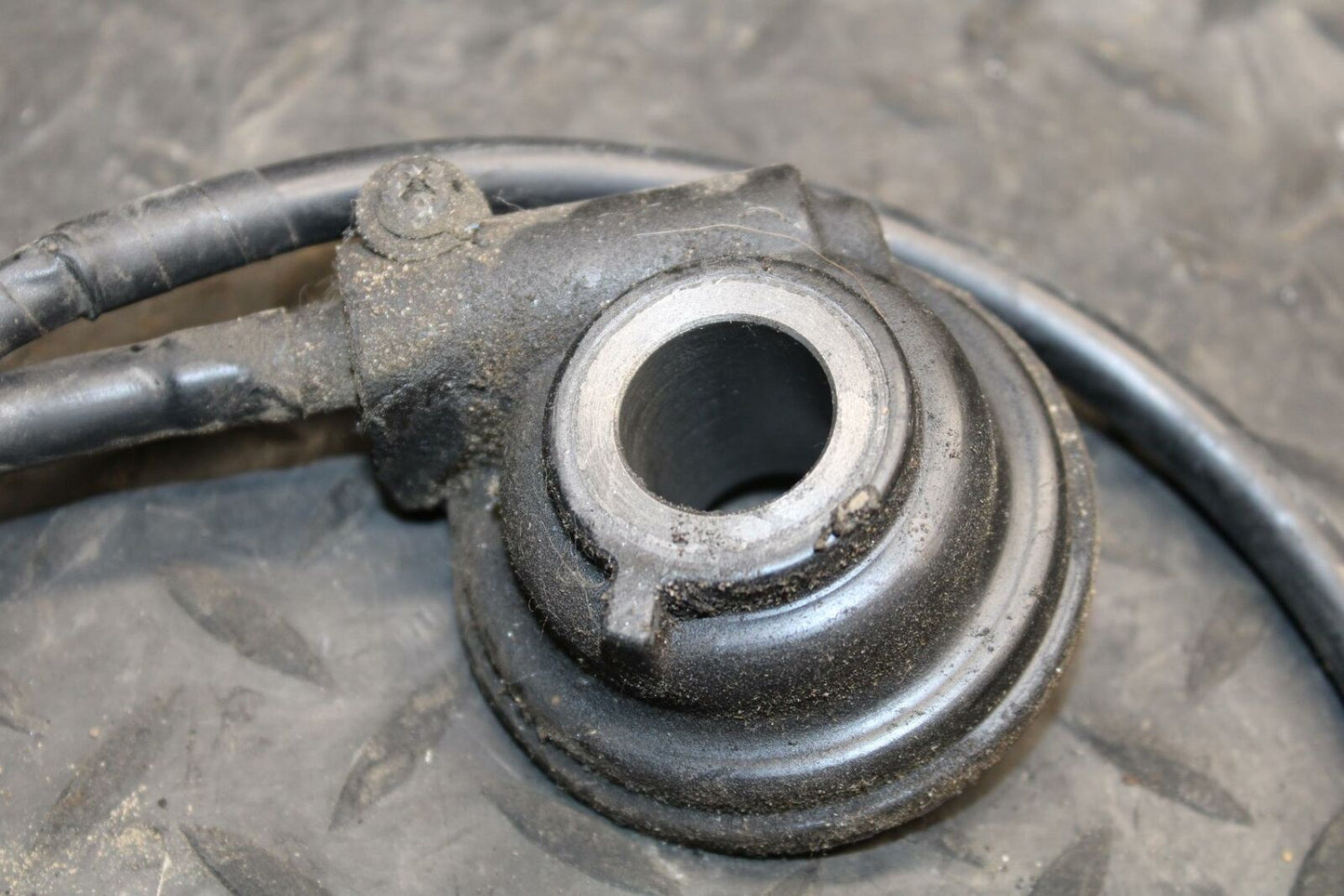 91-92 SUZUKI GSXR750 M SPEED DRIVE GEAR HUB with CABLE BB213