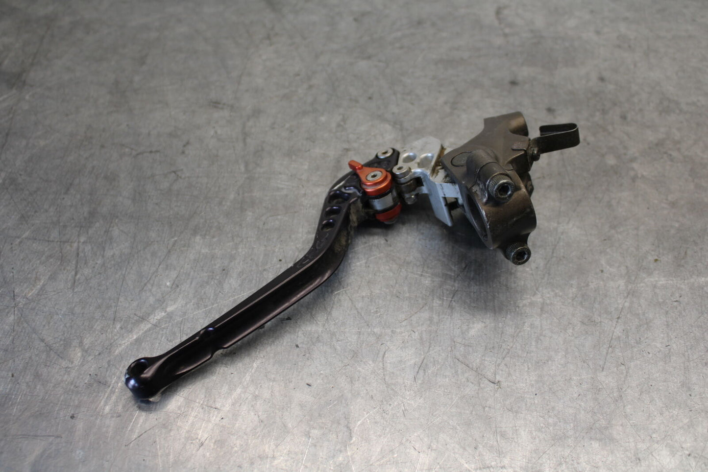 03-04 KAWASAKI NINJA ZX6RR CLUTCH PERCH MOUNT WITH CRG LEVER BB684