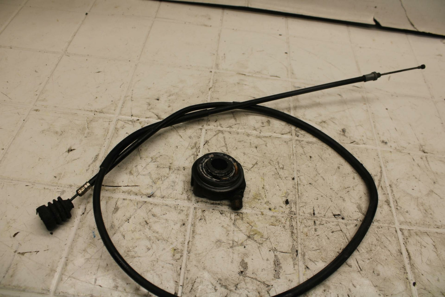 79-81 YAMAHA XS1100S SPEED DRIVE GEAR HUB with CABLE BB401