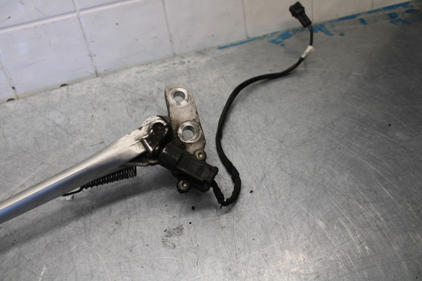 2006 Triumph Daytona 675 Triple KICKSTAND SIDE KICK STAND BB434