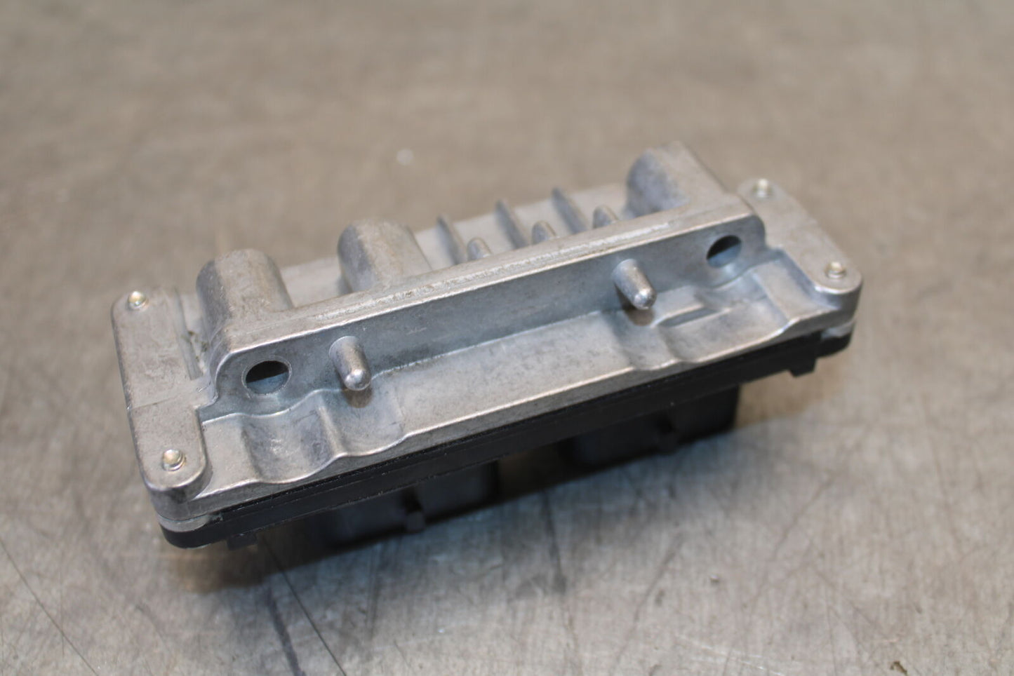 09-11 DUCATI 1198 ECU COMPUTER CONTROLLER UNIT BLACK BOX ECM CDI BB705