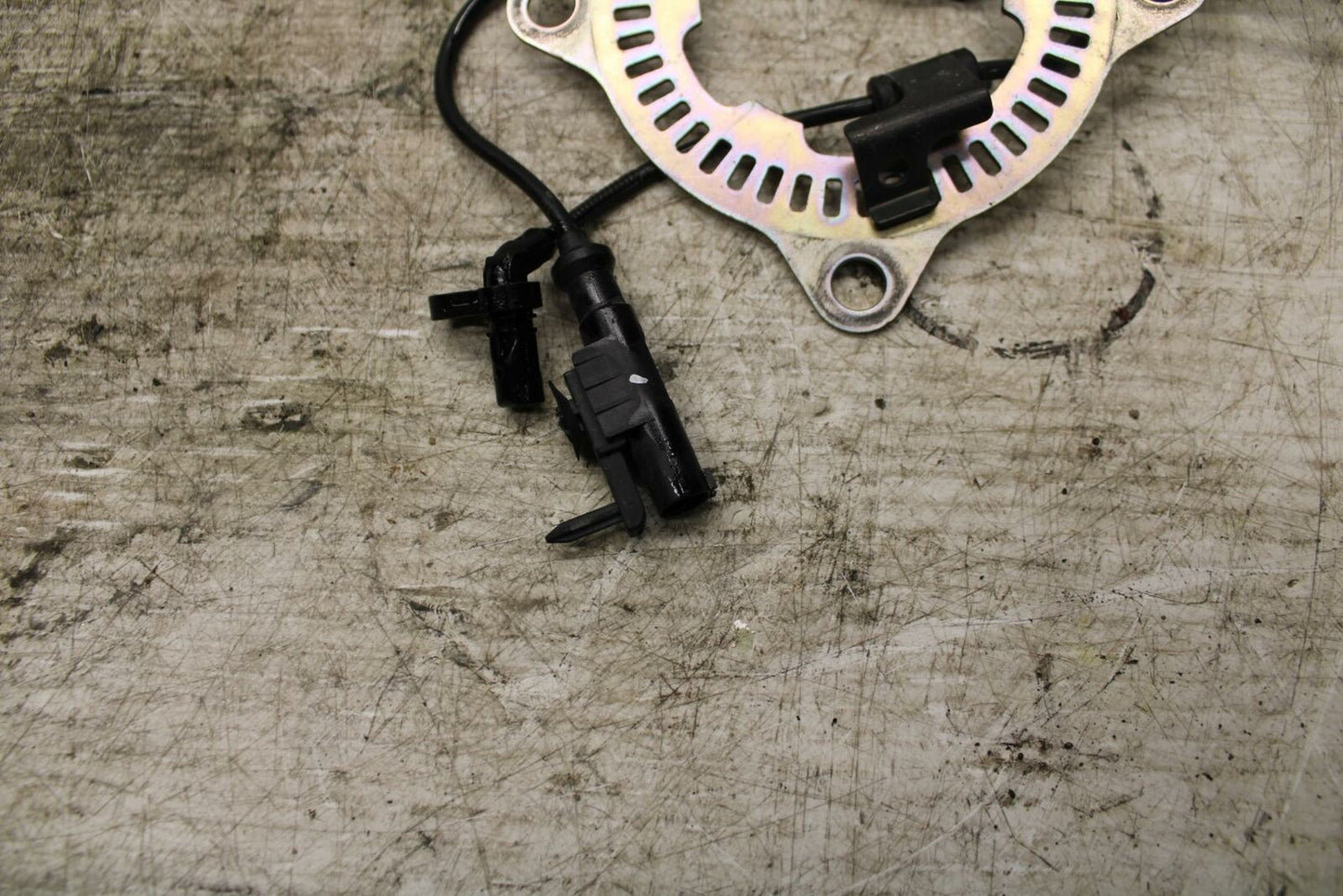 20-22 KAWASAKI Z H2 REAR BACK WHEEL ABS BRAKE RING DISC SENSOR BB382