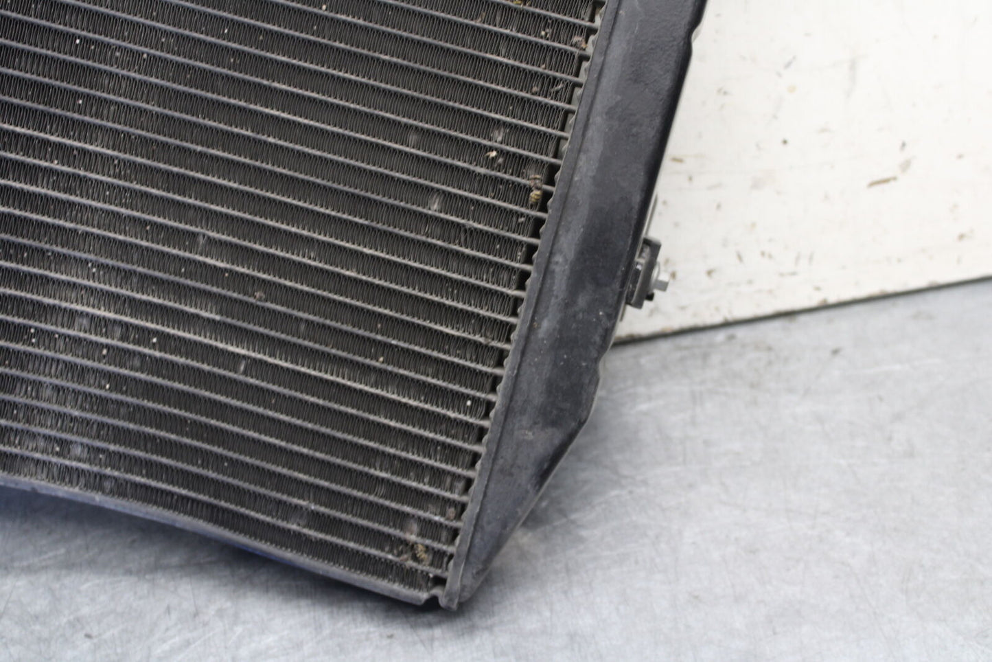 07-08 TRIUMPH DAYTONA 675 ENGINE RADIATOR MOTOR COOLER COOLING RADIATER BB685