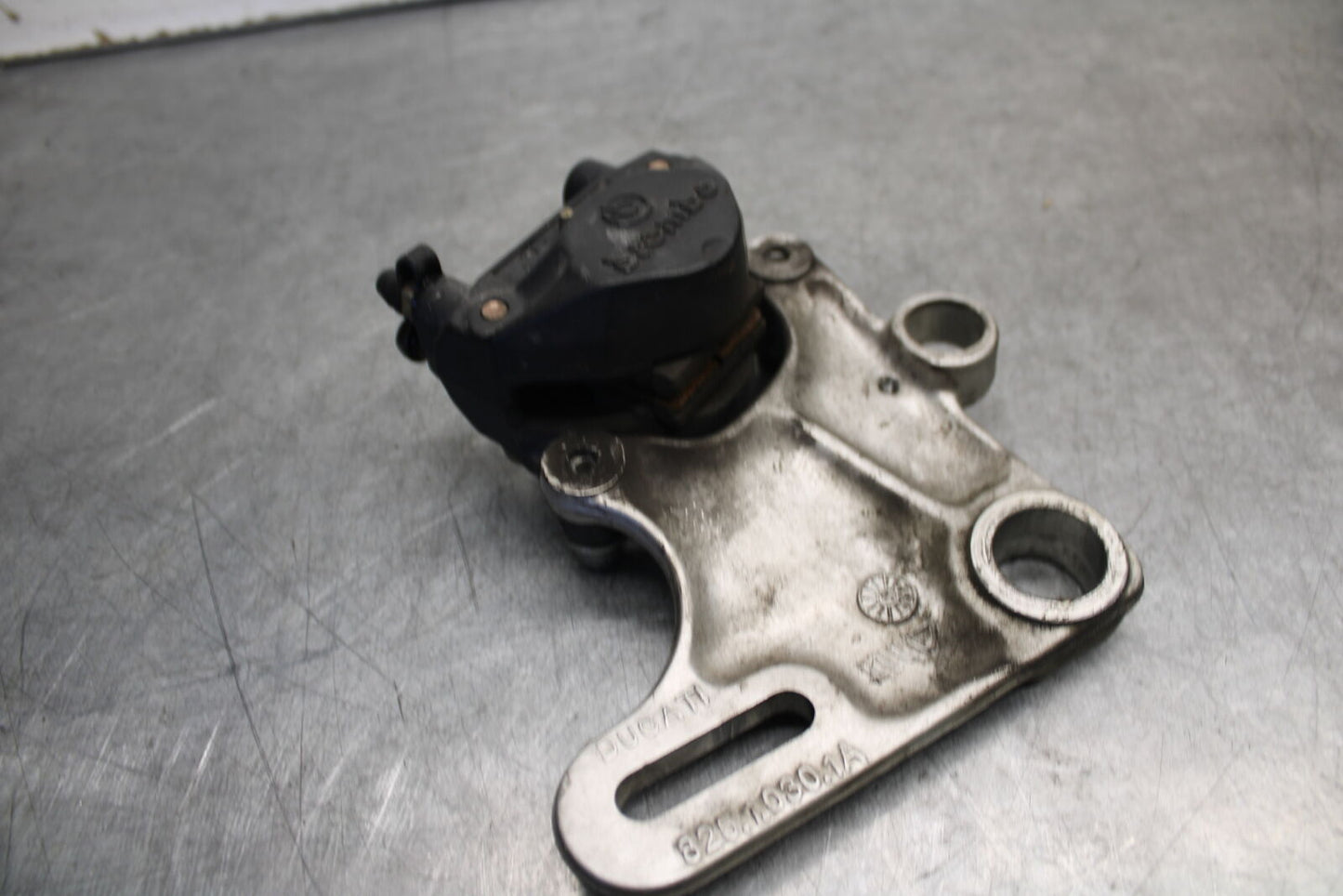 06-07 DUCATI MONSTER 695 REAR BACK BRAKE CALIPER W MOUNT BRACKET BB674