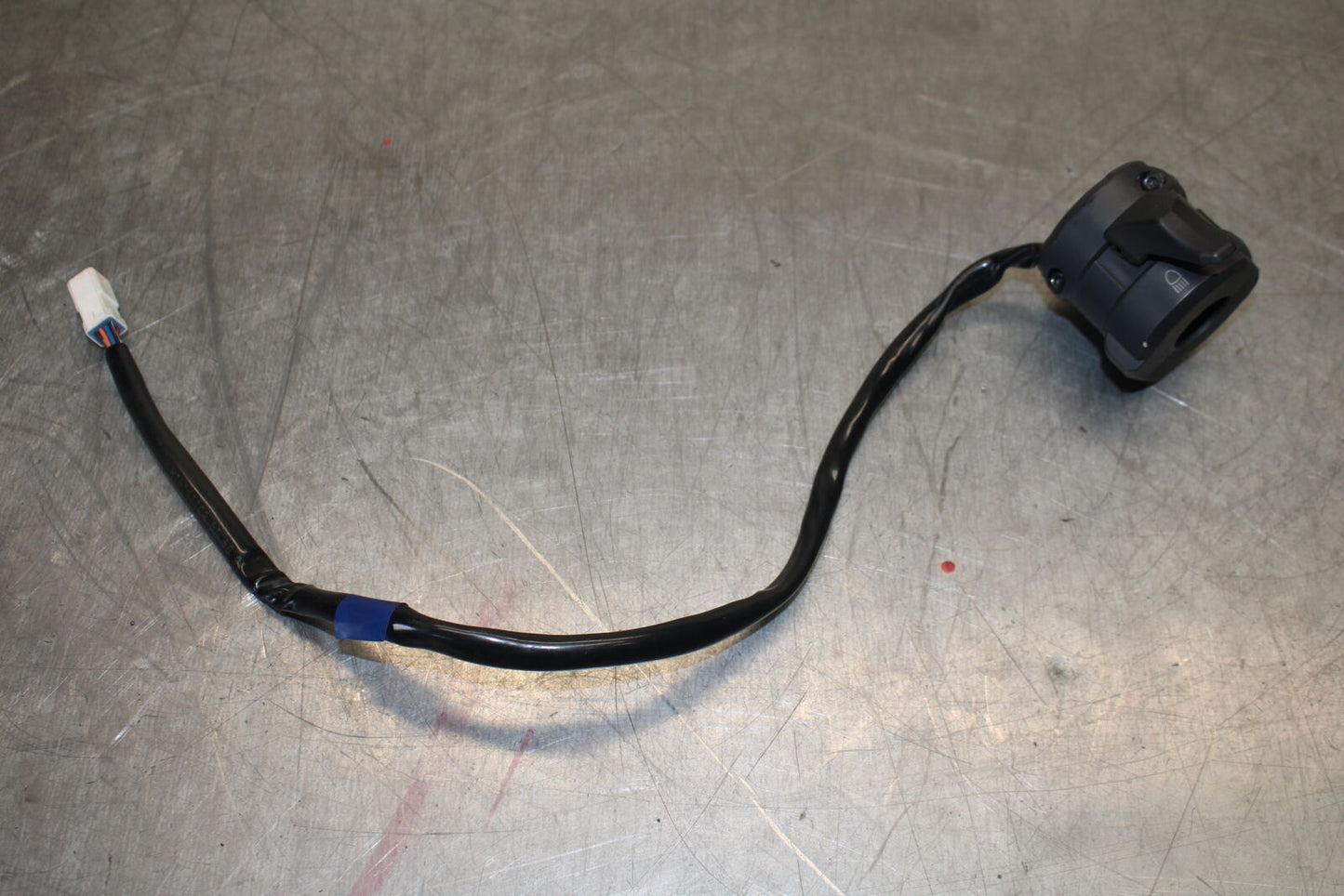 12-13 DUCATI STREETFIGHTER 848 LEFT CLIP ON HANDLE HORN SIGNALS SWITCH BB705