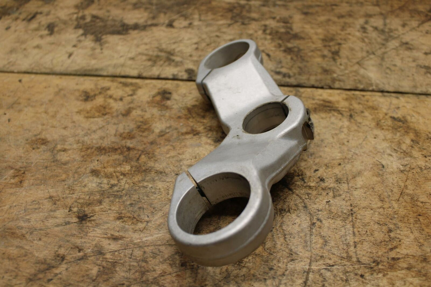 04-07 DUCATI ST3 FORKS UPPER TRIPLE TREE CLAMP BB347