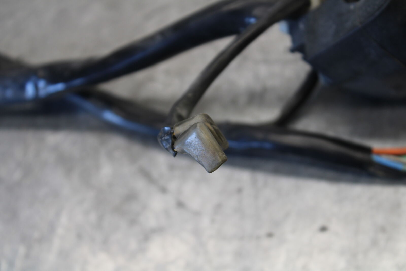 03-07 SUZUKI SV1000S LEFT CLIP ON HANDLE HORN SIGNALS SWITCH SWITCHES BB657