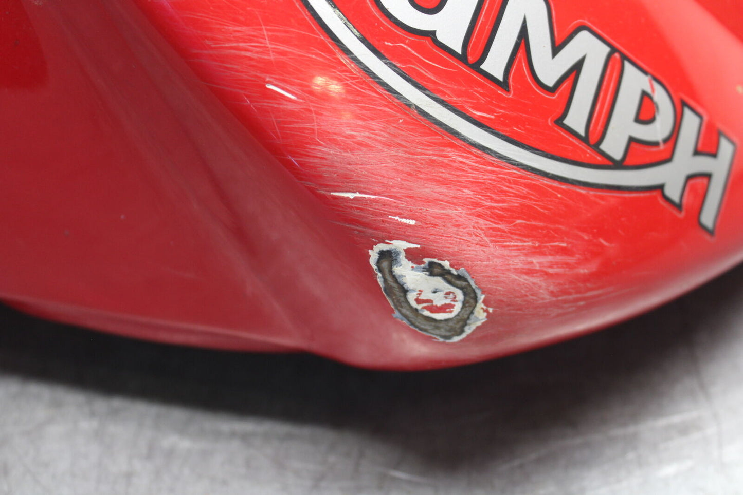 09-11 TRIUMPH DAYTONA 675 GAS TANK FUEL CELL PETROL RESERVOIR BB652