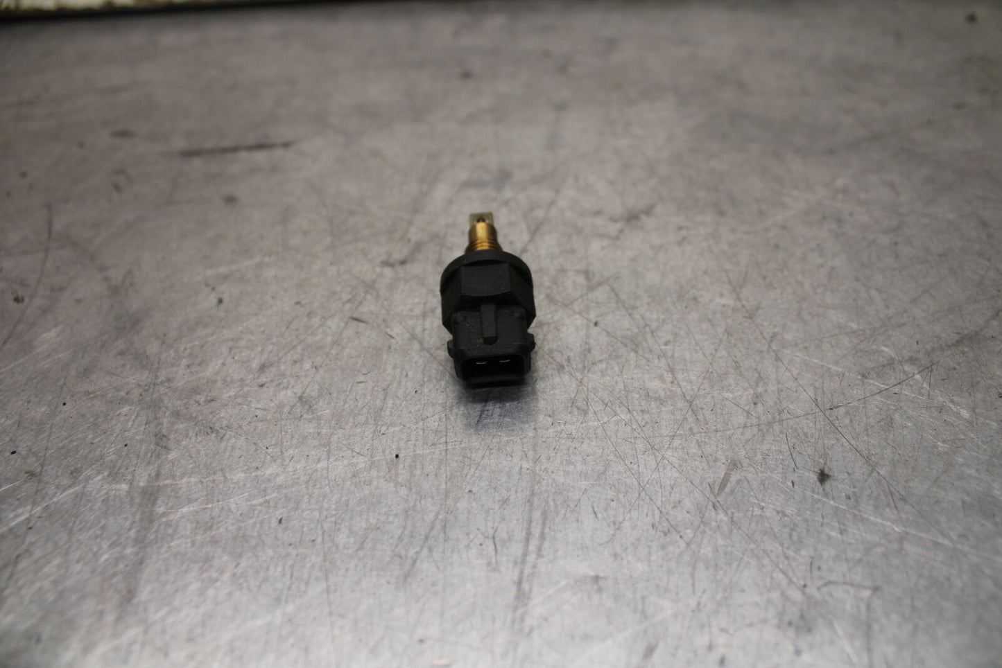 03-04 TRIUMPH DAYTONA 600 AIR BOX SENSOR BB745