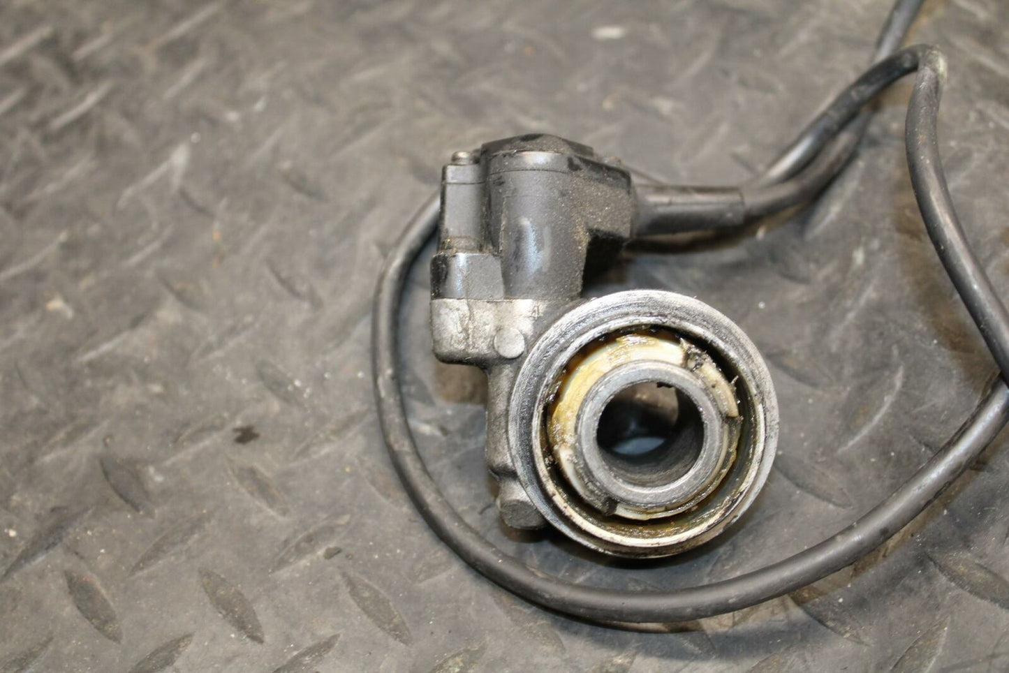 01-02 HONDA SHADOW SPIRIT 750 SPEED DRIVE GEAR HUB with CABLE BB198