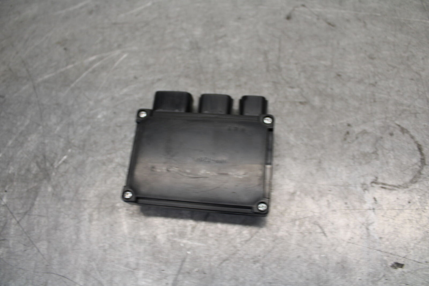 13-18 KAWASAKI NINJA ZX6R RELAY ASSEMBLY FUSE BOX BB682