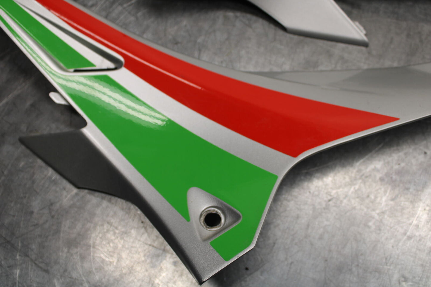 15-19 APRILIA RSV4 RF RIGHT LEFT FRONT SIDE SEAT PANELS COWLS FAIRINGS BB611