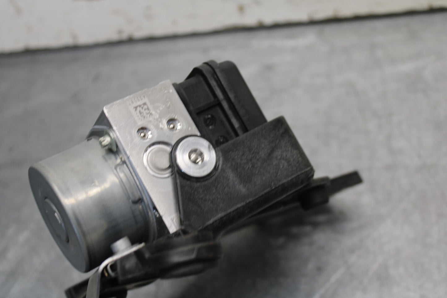 21-24 APRILIA RSV4 ABS PUMP UNIT MODULE BB668