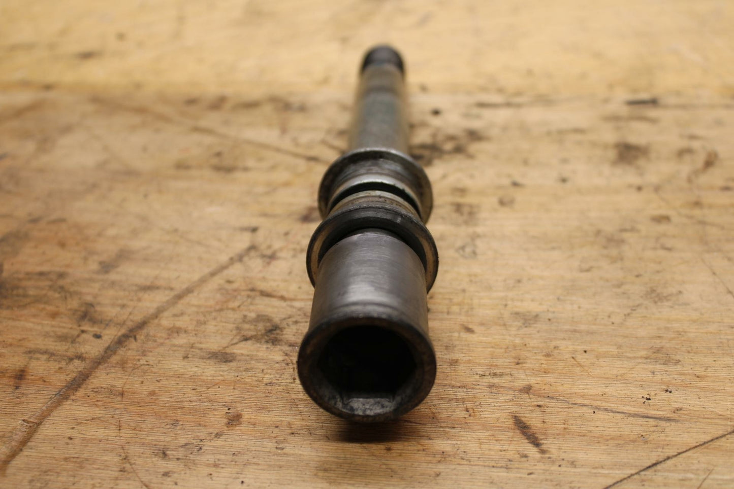 03-06 KAWASAKI Z1000 FRONT WHEEL RIM AXLE PIVOT BOLT BB319