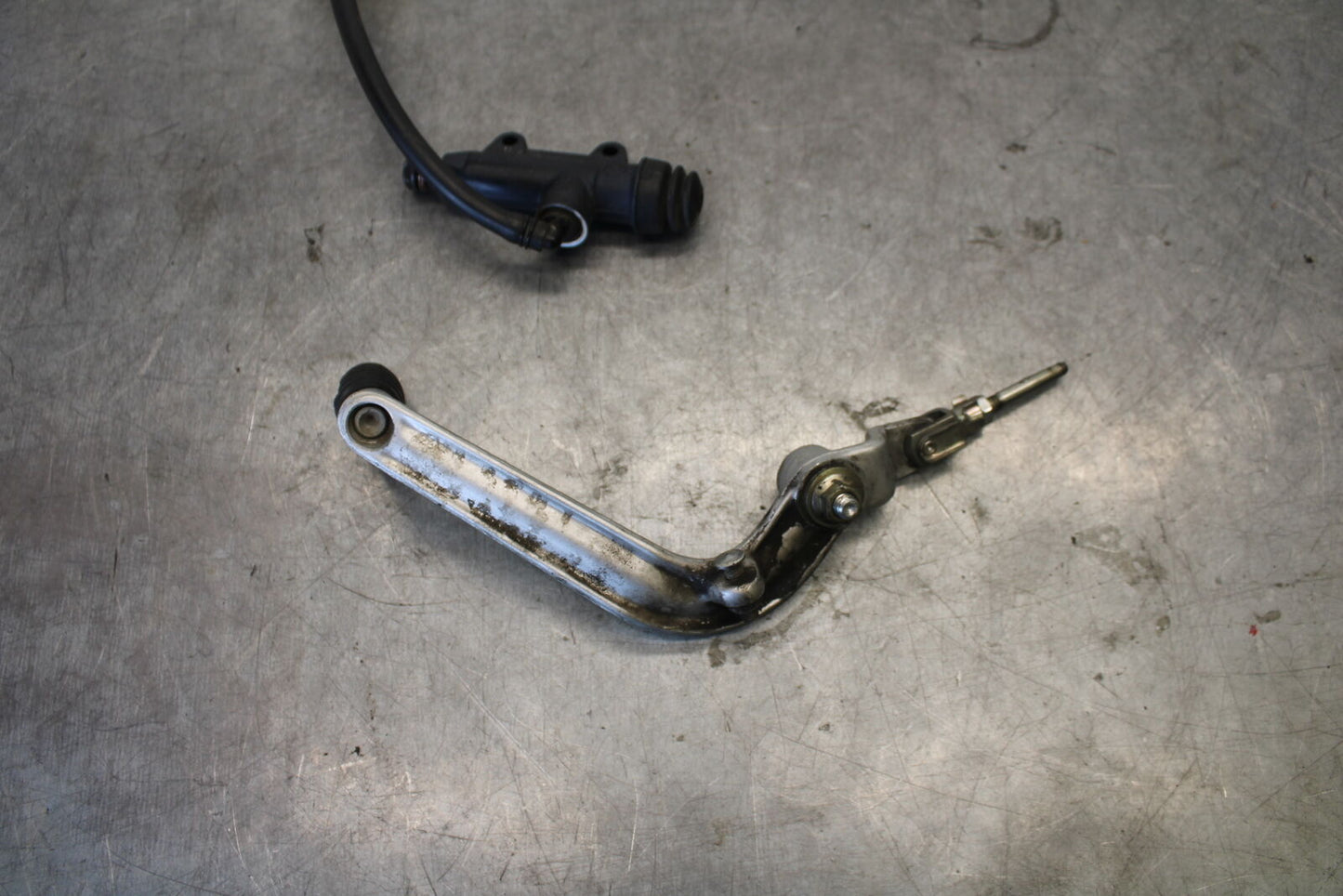 06-07 DUCATI MONSTER 695 REAR BACK BRAKE MASTER CYLINDER W RESERVOIR BB674