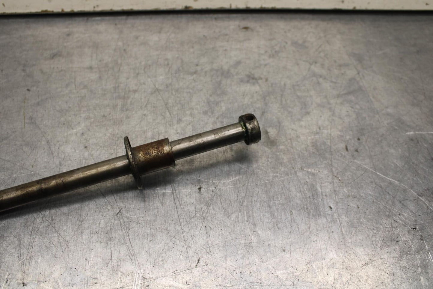 80-81 SUZUKI GS1000GL FRONT WHEEL RIM AXLE PIVOT BOLT BB103