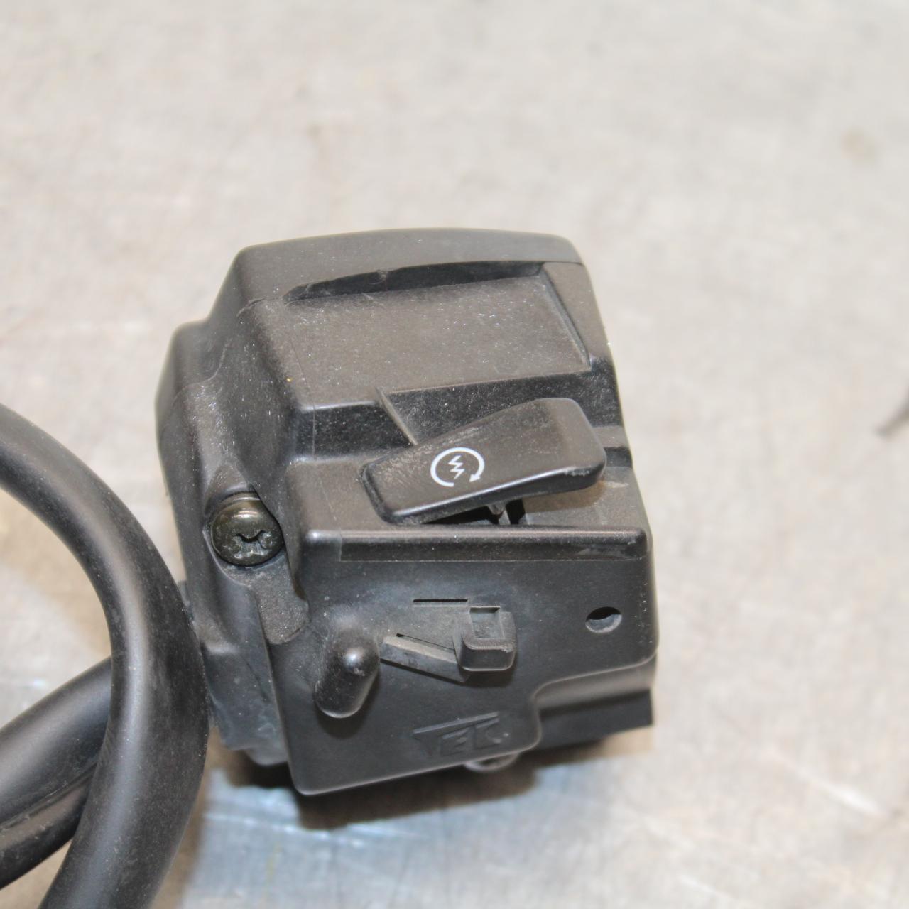 01-06 HONDA CBR600F4I RIGHT CLIP ON HANDLE KILL OFF START SWITCHES BB644